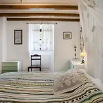 Holiday home Casa Do Largo Mendiga