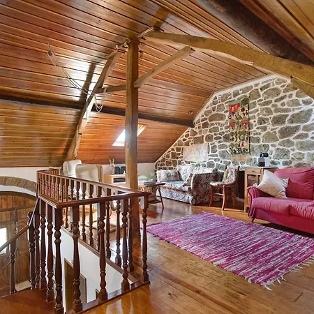 Casa Do Largo Mendiga