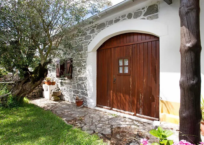 Casa Do Largo Дом отдыха *