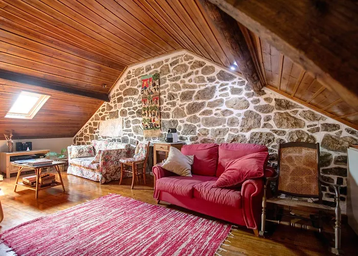 Дом отдыха Casa Do Largo Mendiga